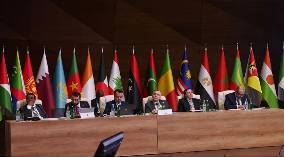 bakida-iet-e-uzv-dovletlerin-emek-nazirlerinin-konfransi-kechirilir