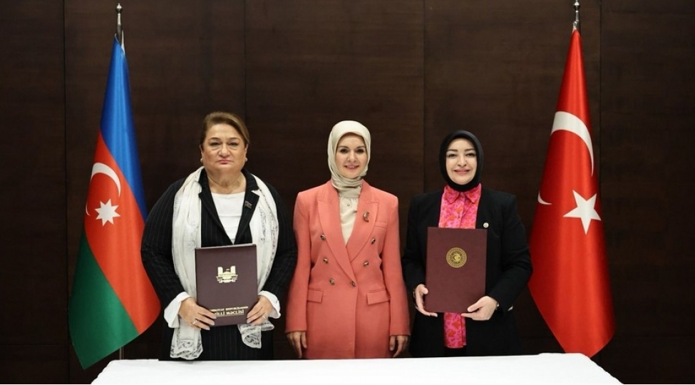 azerbaycan-ve-turkiye-parlamentleri-arasinda-emekdashliq-protokolu-imzalanib-foto