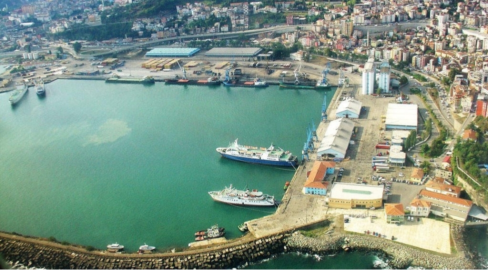 trabzon-limani-400-den-chox-gemi-qebul-edib