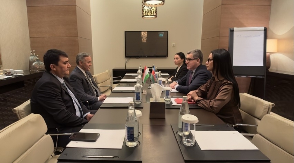 azerbaycan-ve-tacikistan-ticaret-elaqelerini-intensivleshdirir
