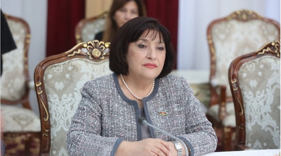 milli-meclisin-sedri-azerbaycan-almaniya-forumunun-uzvleri-ile-gorushub