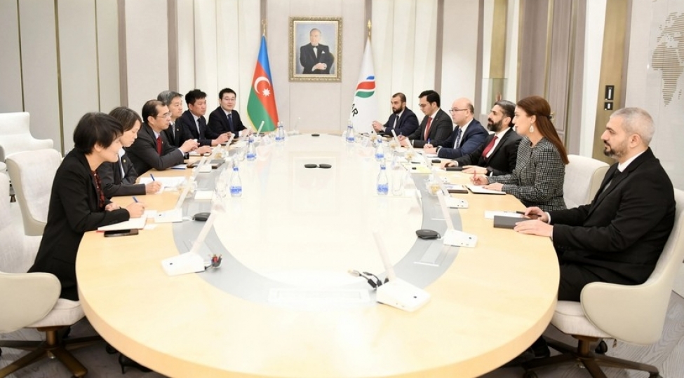 socar-ve-chin-shirketi-rentabelli-layihelerin-reallashdirilmasini-muzakire-edib-foto