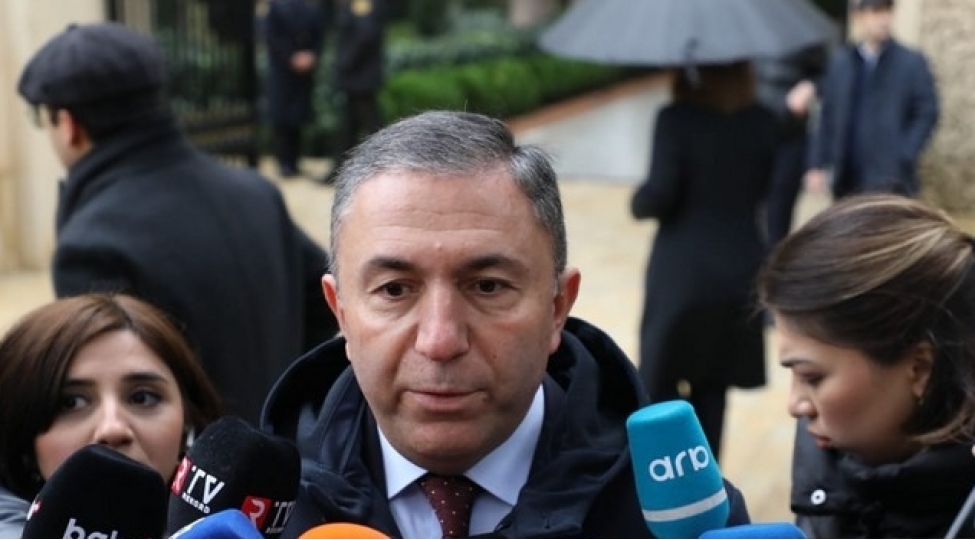 azerbaycan-bu-il-qeyri-neft-qaz-sektorunda-3-e-yaxin-artim-gozleyir