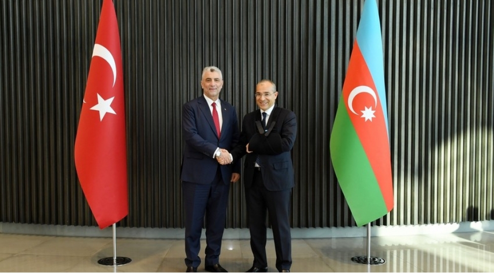 azerbaycan-ve-turkiye-iqtisadi-emekdashliq-portfelinin-genishlendirmesini-muzakire-edib