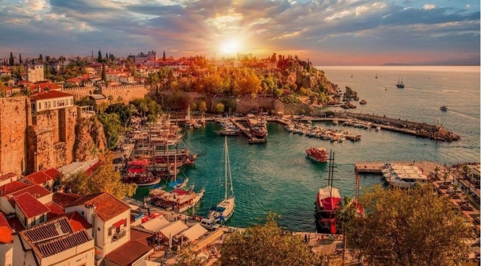 azerbaycan-oten-il-antalyada-shirket-achan-olkeler-arasinda-ilk-beshlikde-yer-alib