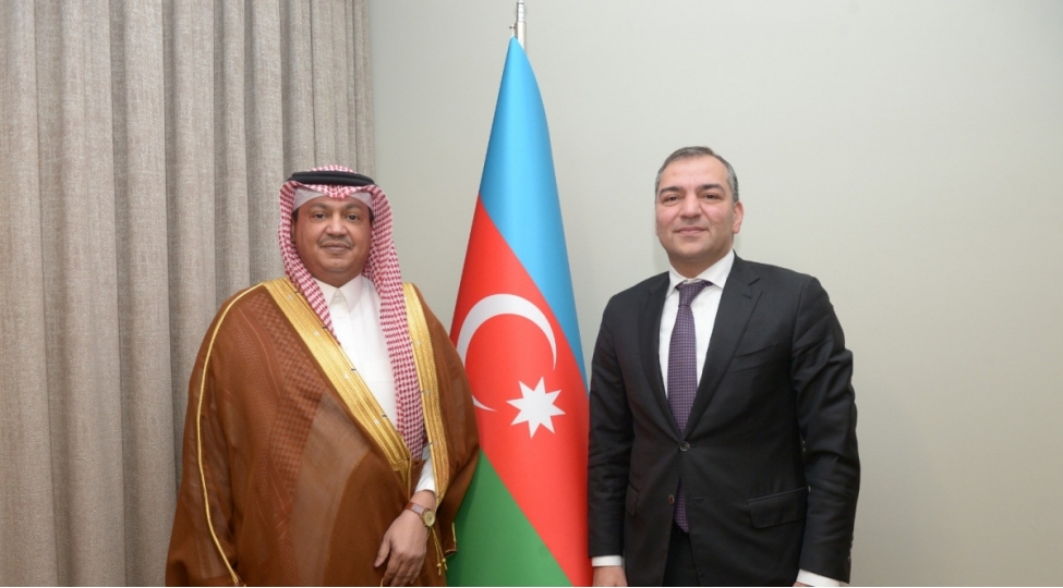 azerbaycanla-3-olke-arasinda-turizm-perspektivleri-muzakire-olunub