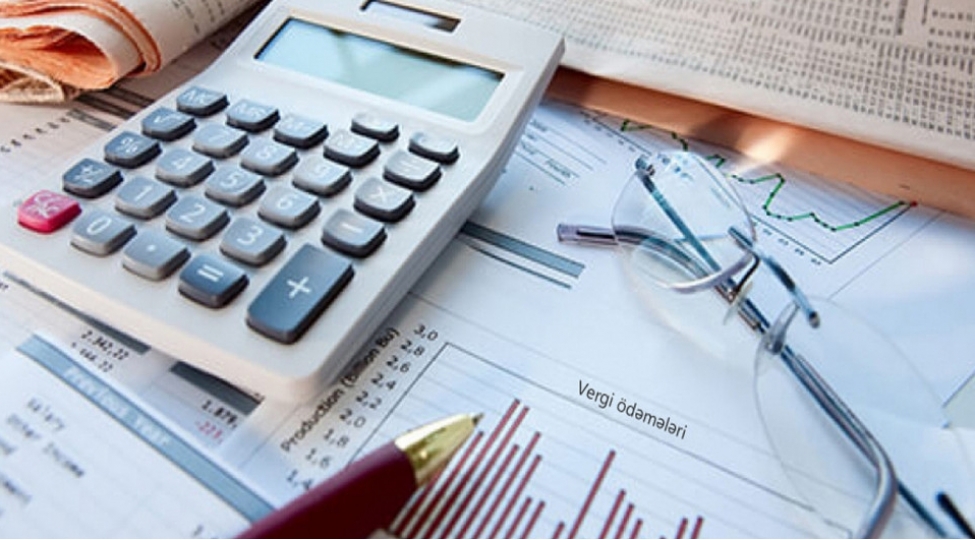 azerbaycanin-xarici-ticaret-dovriyyesinin-musbet-saldosu-30-e-yaxin-azalib