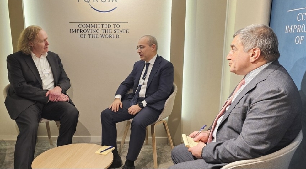 azerbaycan-linkedin-shirketi-ile-emekdashliq-saheleri-barede-muzakireler-aparib