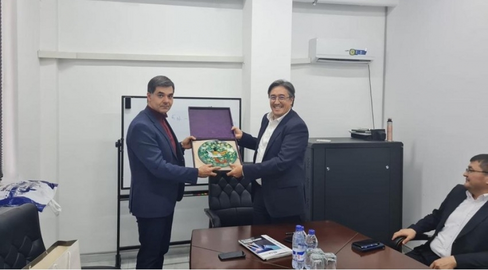 azerbaycanla-ozbekistan-arasinda-sigorta-elaqeleri-formalasha-biler