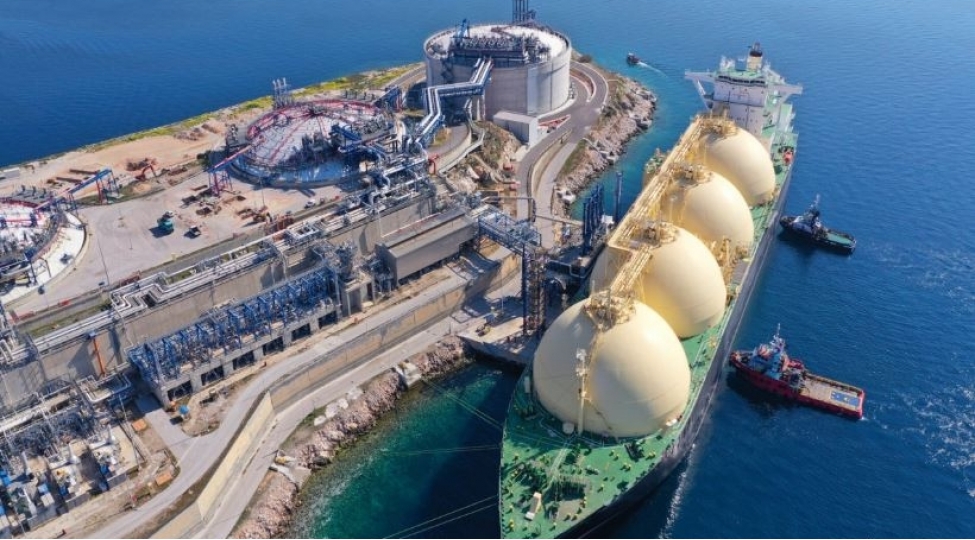 aleksandrupolisde-yerleshen-lng-terminali-kommersiya-fealiyyetine-hazirlashdirilir