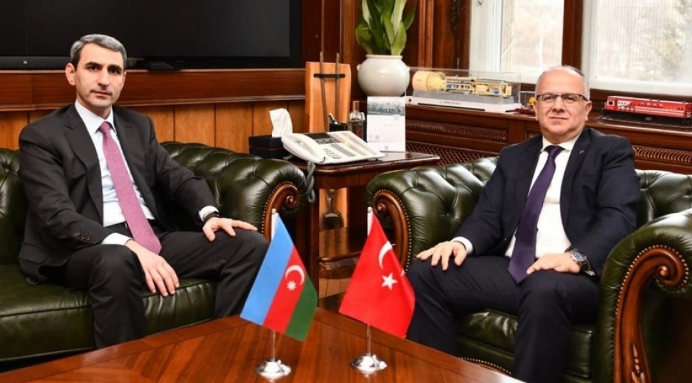 azerbaycan-ve-turkiye-orta-dehlizin-inkishafini-muzakire-edib-foto