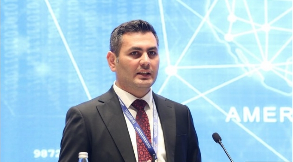 azerbaycanda-dovlet-qurumlarina-ikt-sahesi-uzre-yeni-hell-teqdim-edilecek