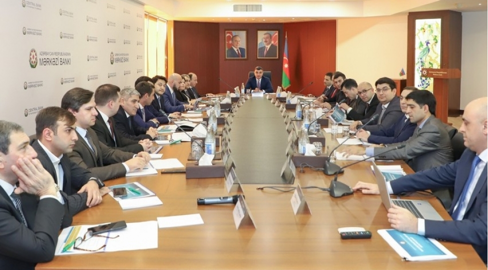 azerbaycanda-kapital-bazarinin-maliyye-sisteminde-rolunun-artirilmasi-muzakire-edilib