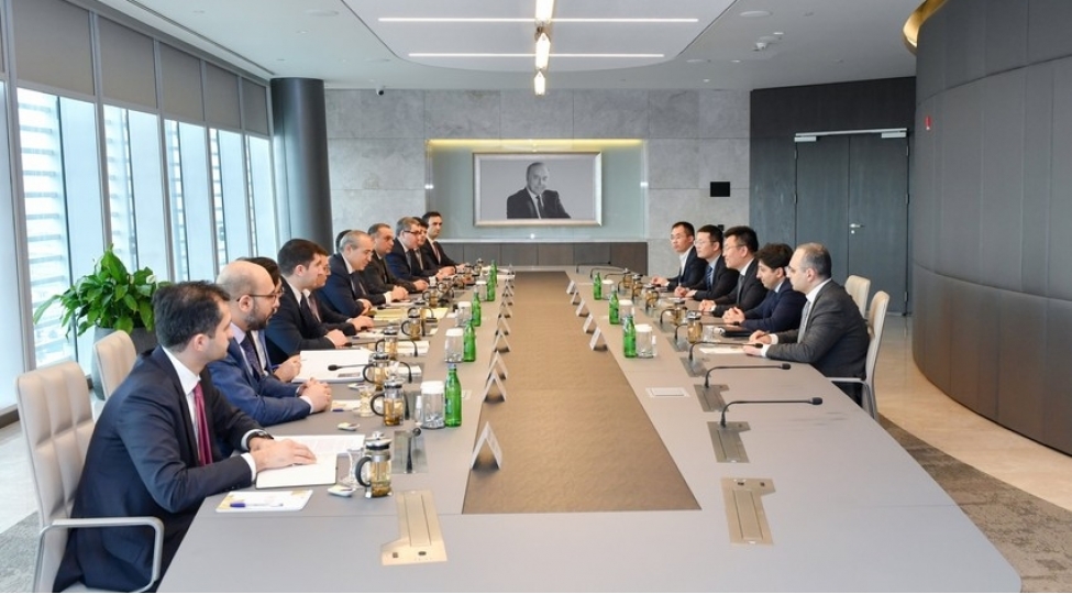 azerbaycan-ve-chin-shirketi-ekoloji-temiz-texnologiyalarin-tetbiqini-muzakire-edib