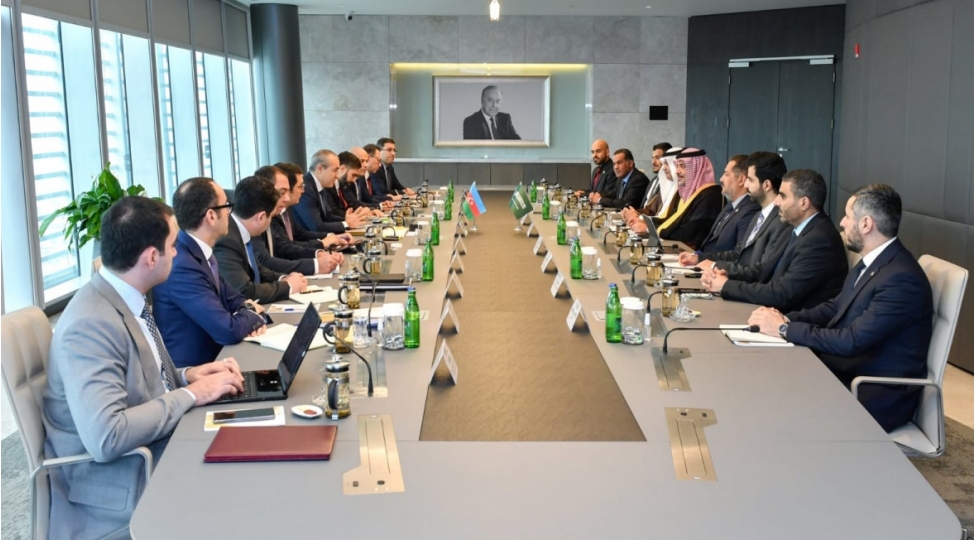 azerbaycan-ve-seudiyye-erebistani-arasinda-investisiyalarin-teshviqi-imkanlari-muzakire-edilib