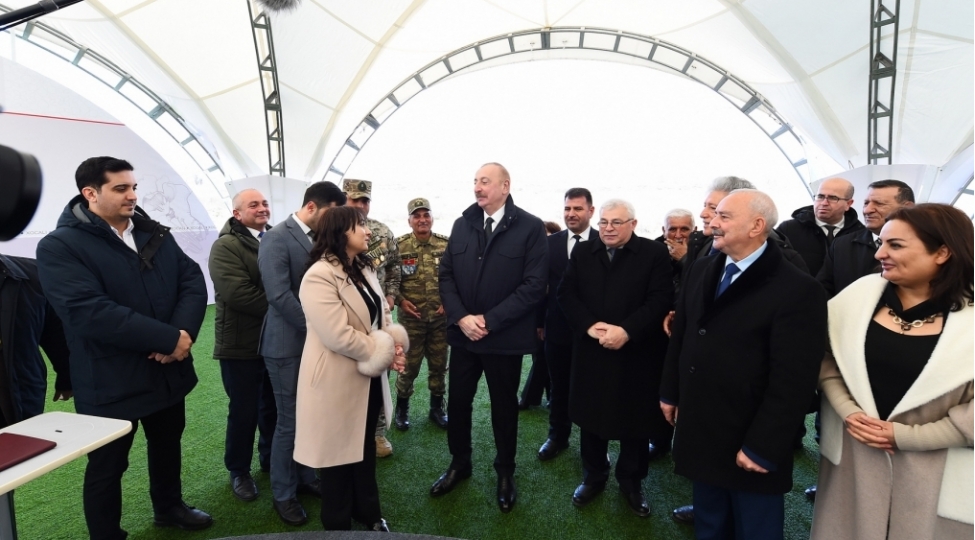 prezidentin-xocali-sakinleri-ile-gorushunun-videosu