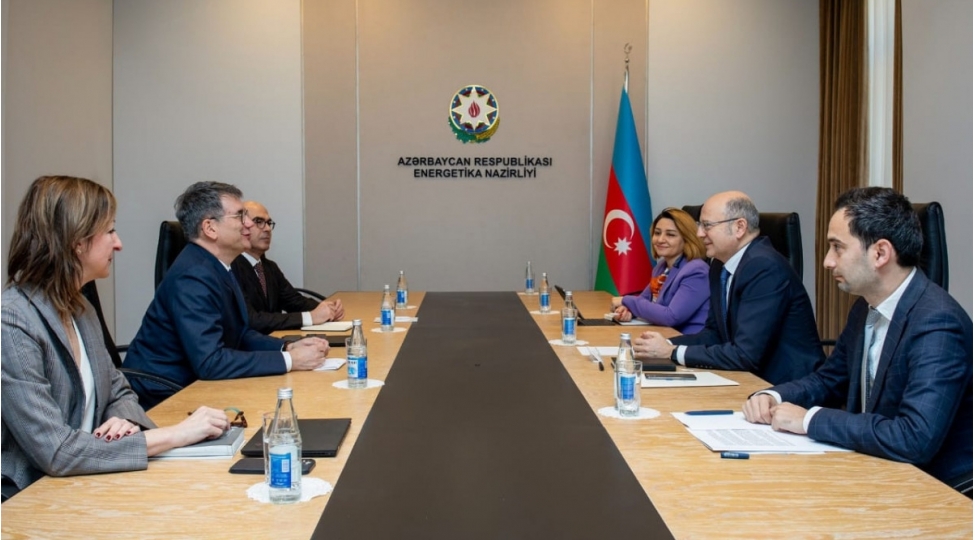 meshveret-shurasi-cherchivesinde-azerbaycan-absh-enerji-terefdashligi-muzakire-edilib-yenilenib