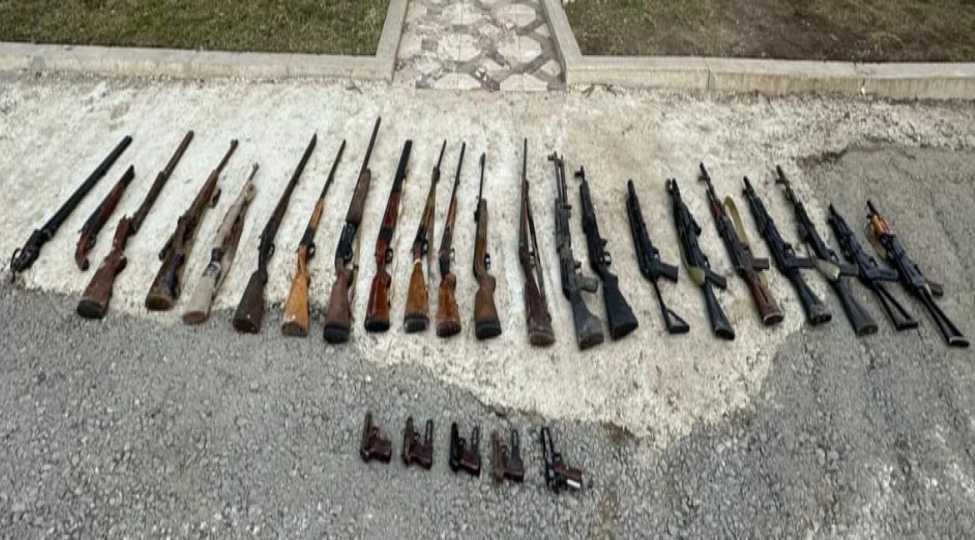 shushada-xeyli-silah-ashkarlanib-video