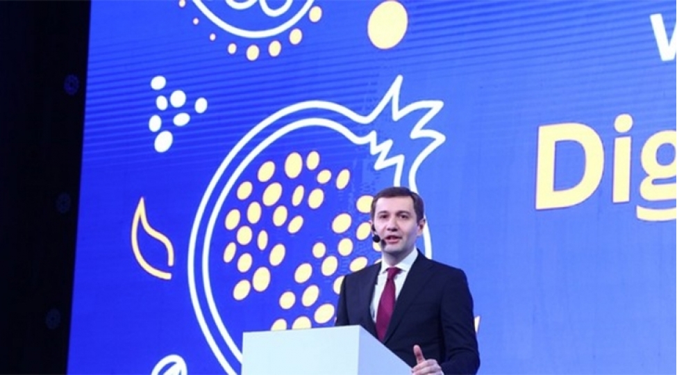amb-mobil-bankchiliqla-emeliyyatlarin-deyeri-2-defe-artib