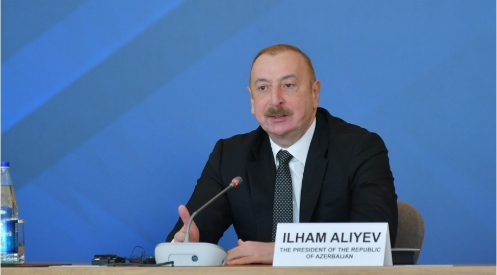 prezident-baki-forumunun-ishtirakchilarini-fransanin-olkemize-qarshi-qerezli-movqeyi-barede-melumatlandirib