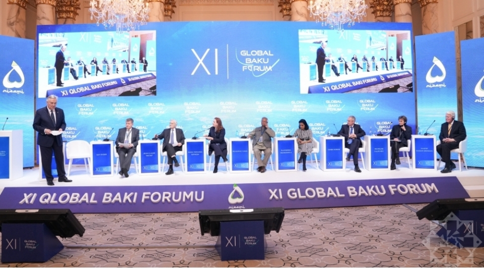 xi-qlobal-baki-forumunun-ilk-gunu-basha-chatib