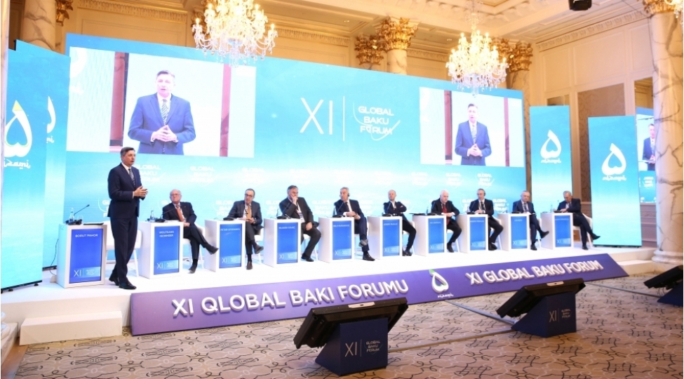 xi-qlobal-baki-forumu-cherchivesinde-regional-perspektivler-avropa-ittifaqi-ve-onun-qonshulari-movzusunda-panel-iclasi-kechirilib