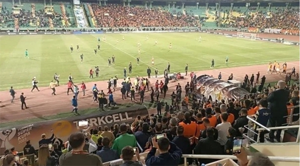 turkiye-super-kuboku-bashlayan-kimi-dayandirildi-video