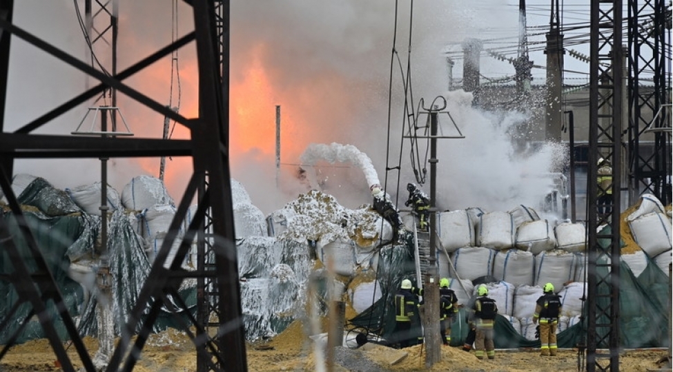 ukraynanin-elektrik-stansiyasilari-mehv-edilir-rusiya-ordusu-taktikani-deyishib