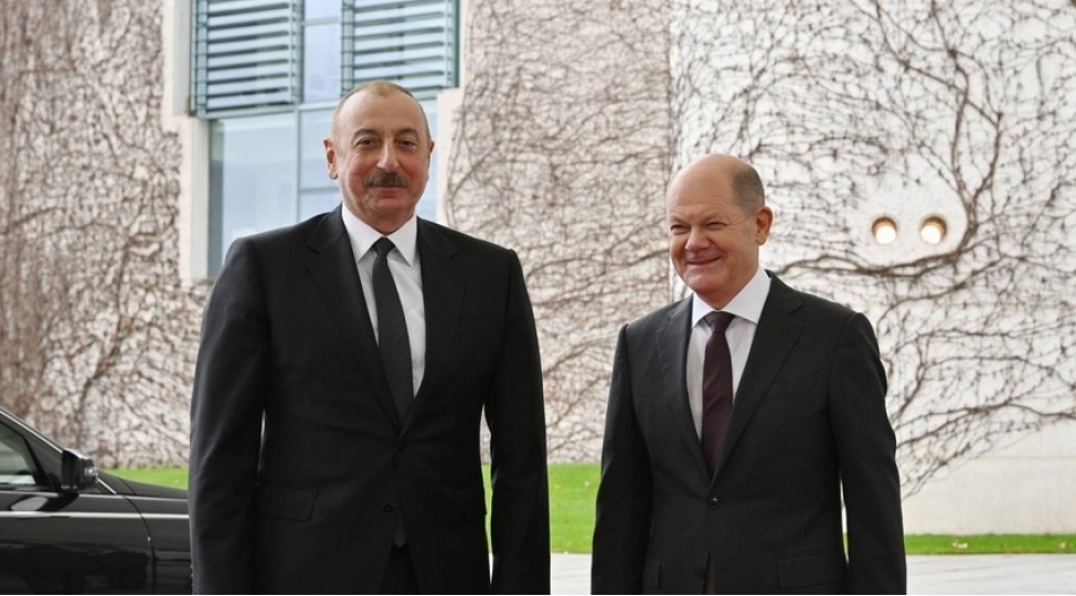 azerbaycan-lideri-berlinde-almaniya-kansleri-ile-gorushecek