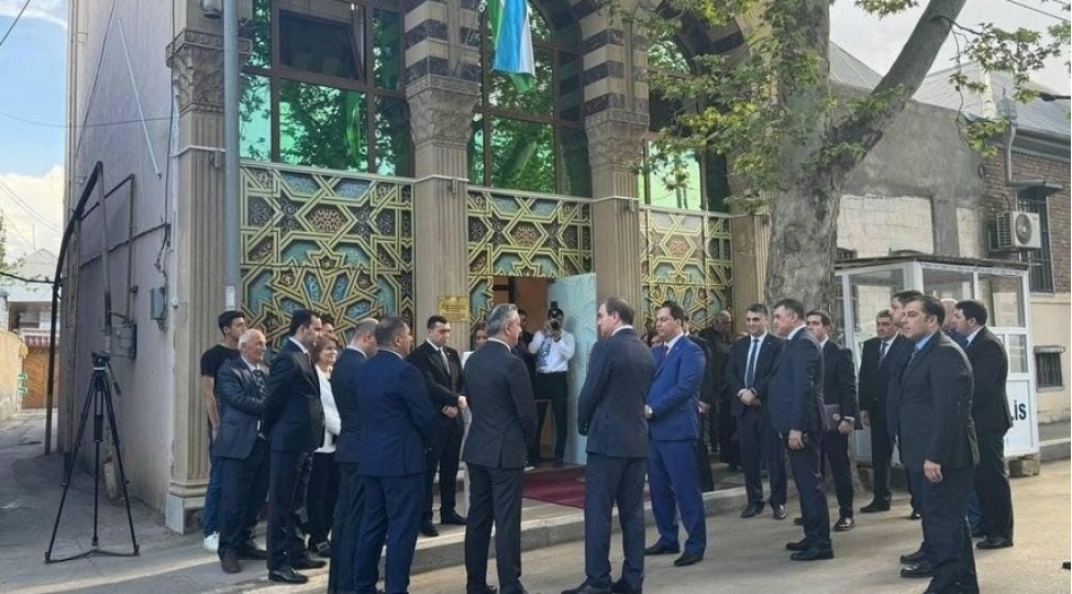 gencede-ozbekistanin-fexri-konsullugu-fealiyyete-bashlayib