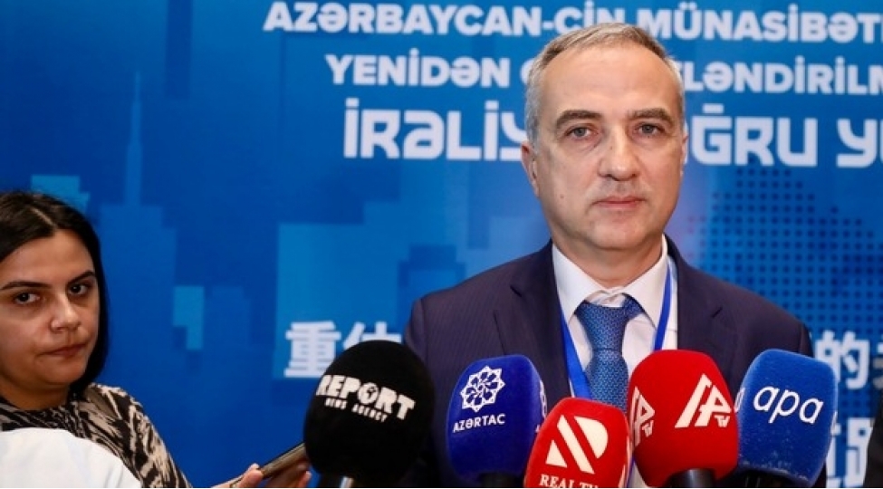 azerbaycan-chinle-iqtisadi-ve-siyasi-platformada-dialoq-aparmalidir-ferid-shefiyev
