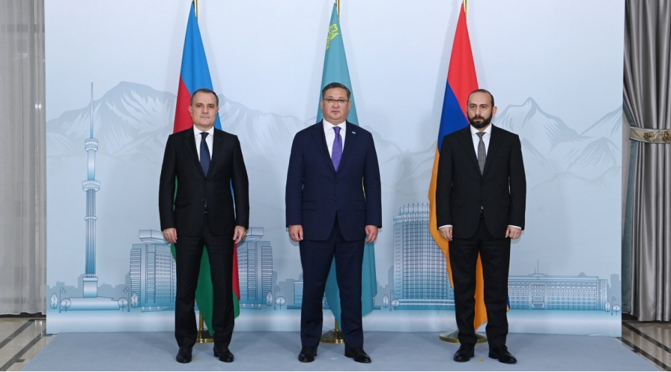 Sülh Ermənistanın xilas qapısıdır -Almatı görüşü