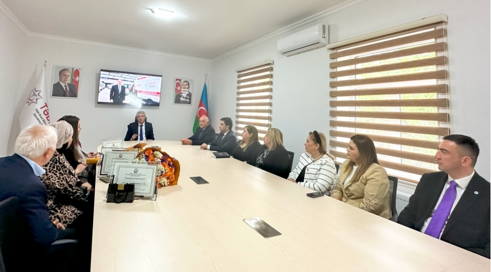 dogush-prosesini-tecili-tibbi-yardim-avtomobilinde-idare-eden-tibb-ishchileri-teltif-olunublar