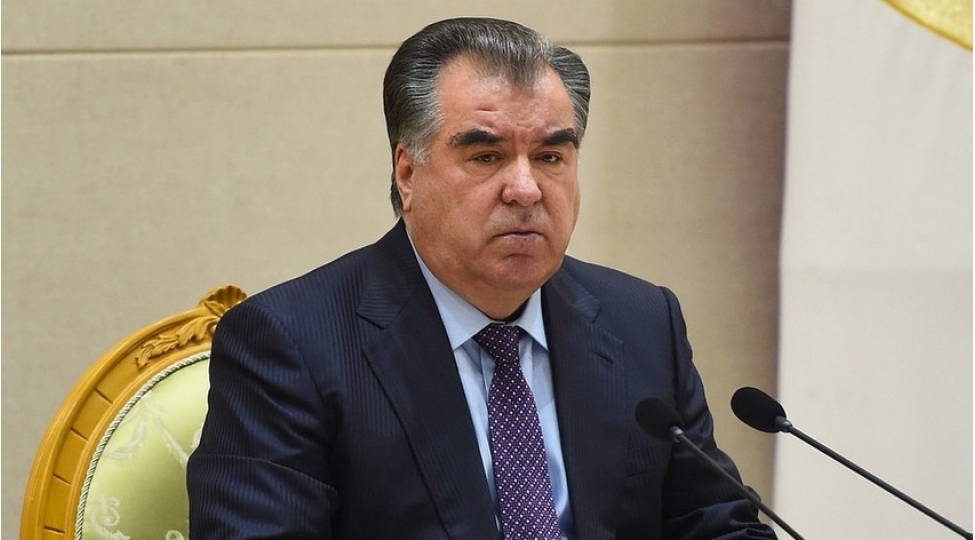 tacikistan-prezidenti-azerbaycanla-700-milyon-dollarliq-muqavileler-imzalanib