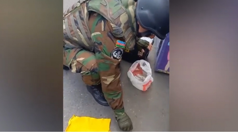 ehmedlide-xeyli-mermi-qumbara-ve-diger-silah-sursatlar-ashkarlanib-video