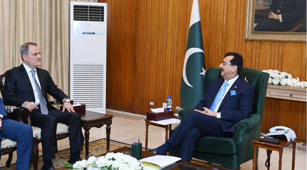 ceyhun-bayramov-pakistan-prezidentinin-vezifesini-icra-eden-seyid-yusif-rza-gilani-ile-gorushub-yenilenib