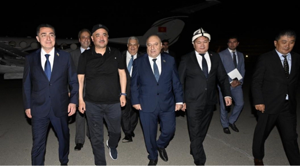 qirgizistan-parlamentinin-sedri-azerbaycana-sefere-gelib