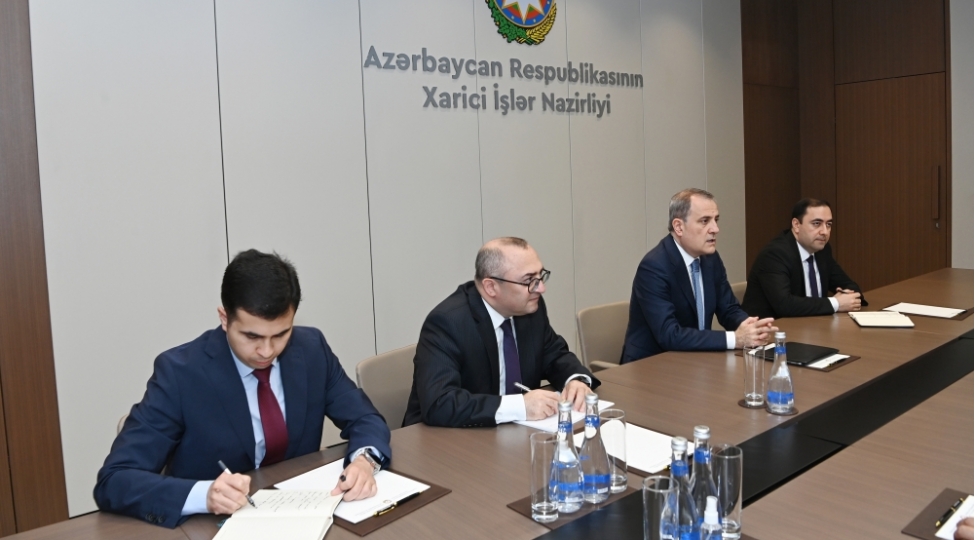 xin-rehberi-almatida-bash-tutan-danishiqlar-ikiterefli-sulh-prosesinin-effektivliyine-delalet-edir