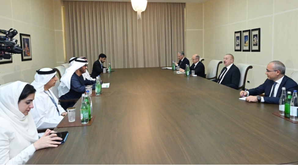 prezident-ilham-eliyev-birleshmish-ereb-emirliklerinin-senaye-ve-qabaqcil-texnologiyalar-nazirini-qebul-edib-yenilenib