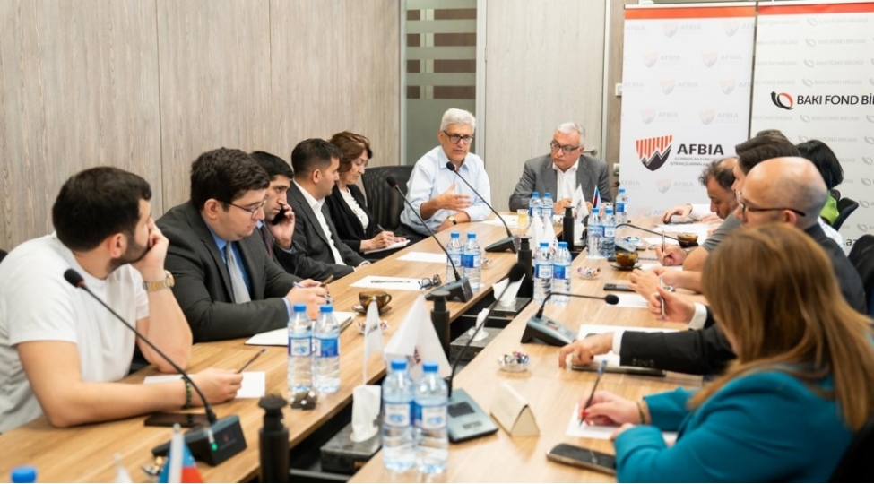 bazar-biliyi-ve-bazara-inamin-artirilmasi-movzusunda-seminar