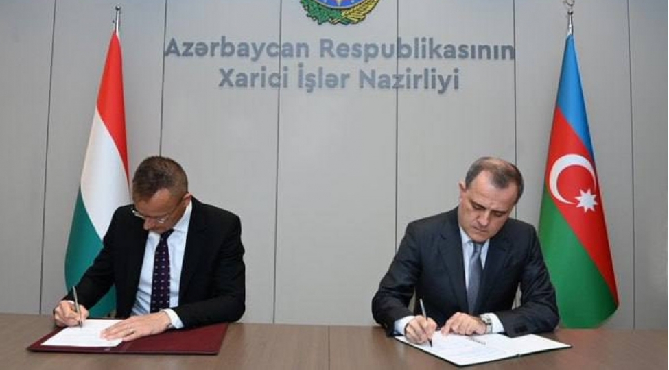 azerbaycan-ve-macaristan-arasinda-iki-sened-imzalanib