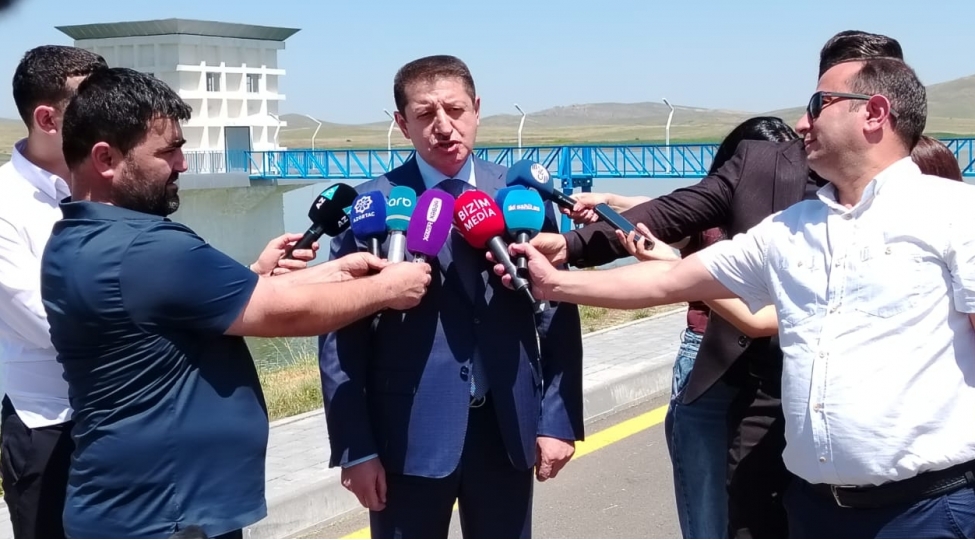 kondelenchay-su-anbarlari-fuzulinin-62-min-hektardan-chox-torpaq-sahesinin-suvarilmasini-yaxshilashdiracaq-elchin-memmedov