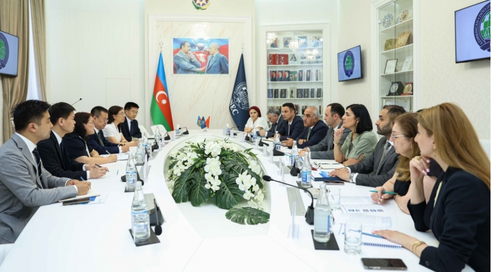 unec-ile-chin-universitetleri-arasinda-emekdashliq-genishlenir-foto