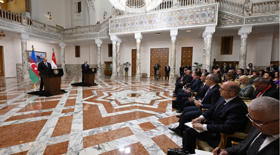 prezident-ilham-eliyev-misirle-siyasi-dialoq-muntezem-xarakter-dashiyir