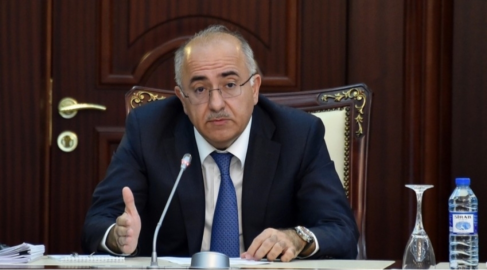 azer-bayramov-daxili-borclanmatesdiq-edilmish-konsepsiya-esasinda-heyata-kechirilir