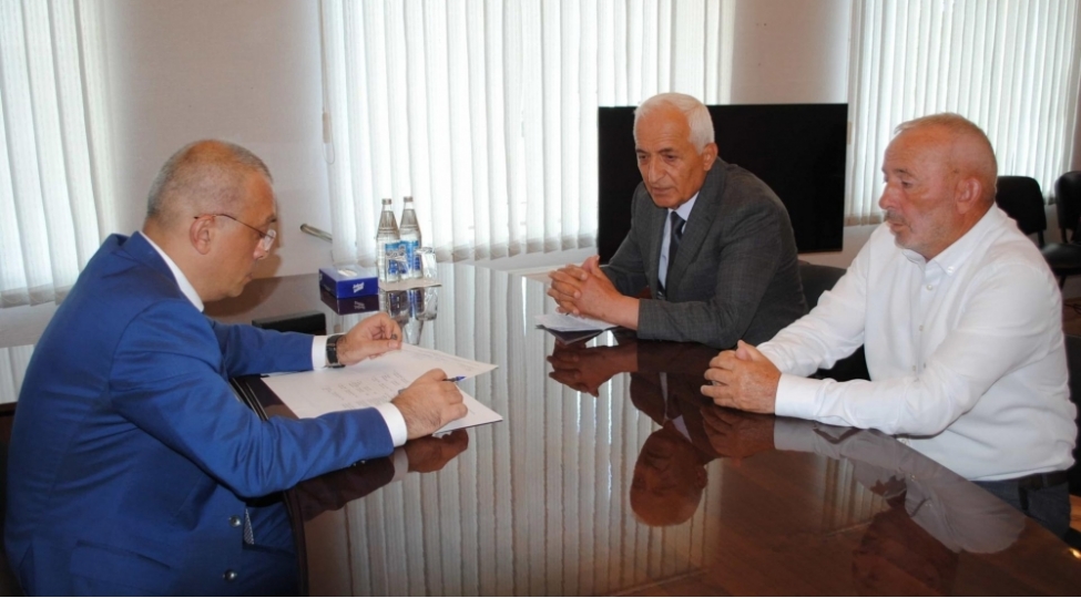 dovlet-su-ehtiyatlariagentliyinin-sedrisalyanda-vetendashlari-qebul-edib-foto