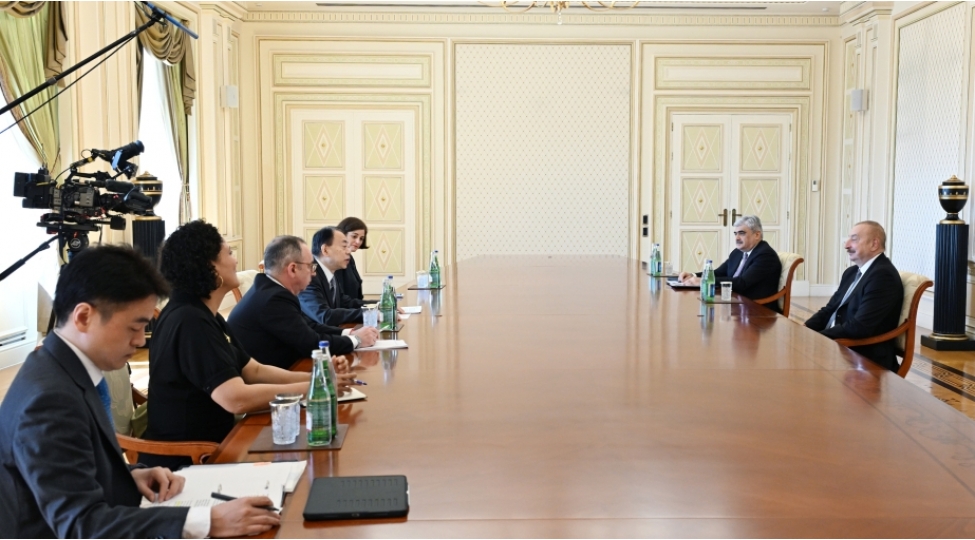 prezident-ilham-eliyev-asiya-inkishaf-bankinin-prezidentini-qebul-edib-yenilenib