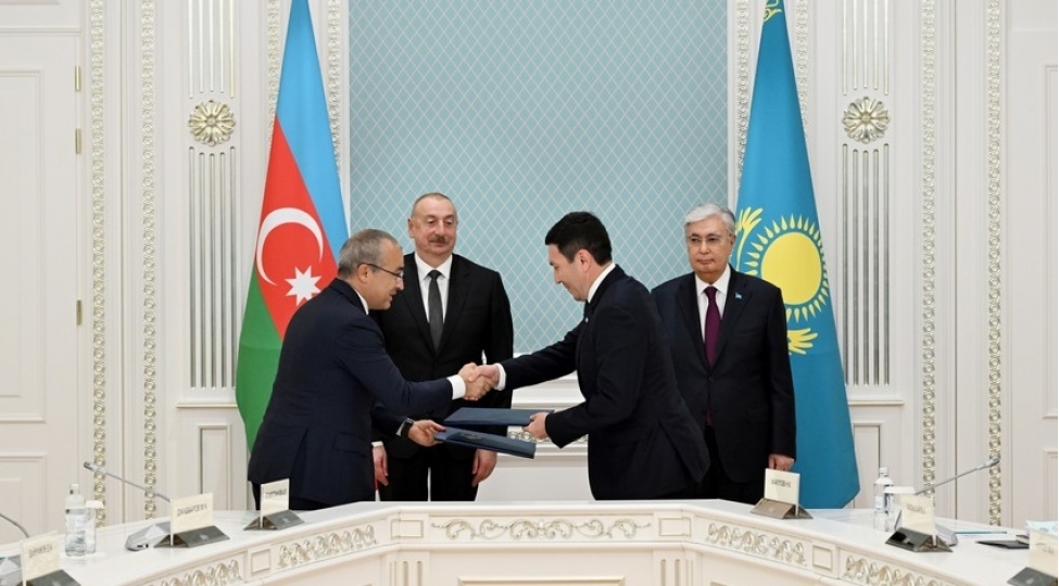 astanada-azerbaycan-ile-qazaxistan-arasinda-imzalanmish-sehmdarlar-muqavilesinin-mubadilesi-merasimi-olub