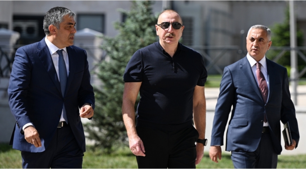 prezident-xankendide-palace-hotelinin-achilishinda-ishtirak-edib