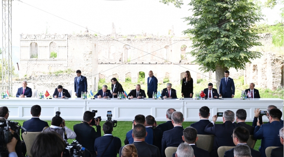 shushada-qarabag-beyannamesi-imzalanib